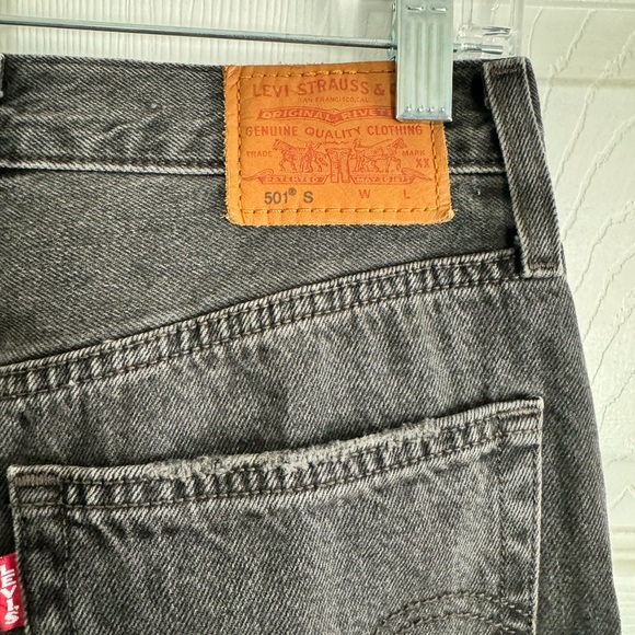 Levi’s 501 S Skinny Wedgie Fit 25” - Picture 2 of 6